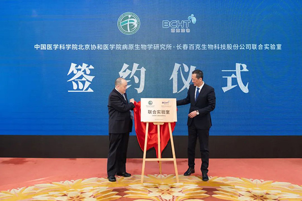 642a6ff9b090f.jpg 7.jpg