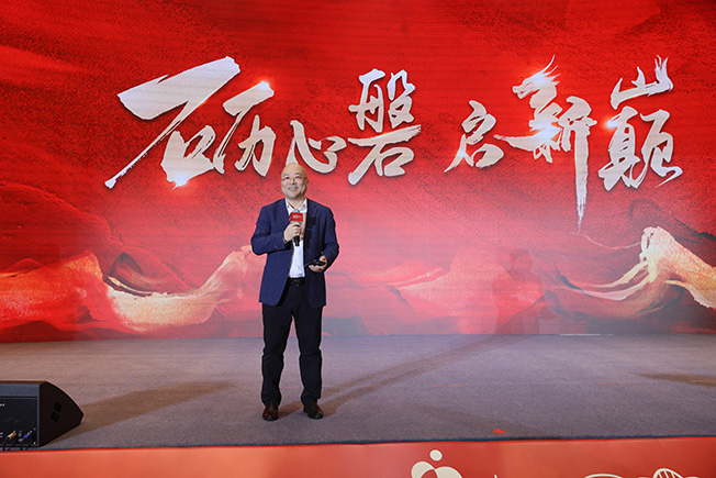 65bedf5373bc9.jpg 姜老師4(1).jpg