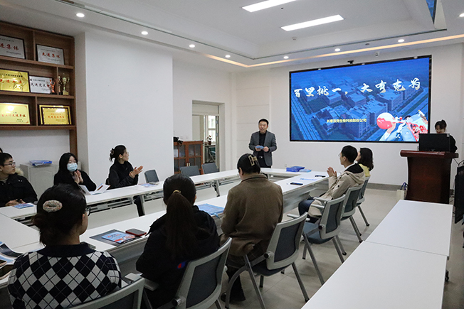 661cca7c76058.jpg 4.jpg